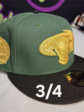 🔴SOLD🔴New Era 7 3/4 - Topperz Two Tone Gold Dallas Stars